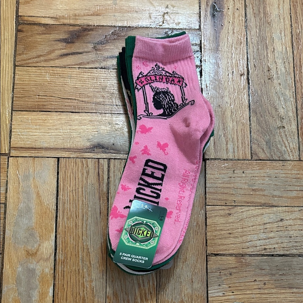 Wicked Quarter Crew Socks 5 Pair Girls Size 5-8 Pink Green Glinda Elphaba